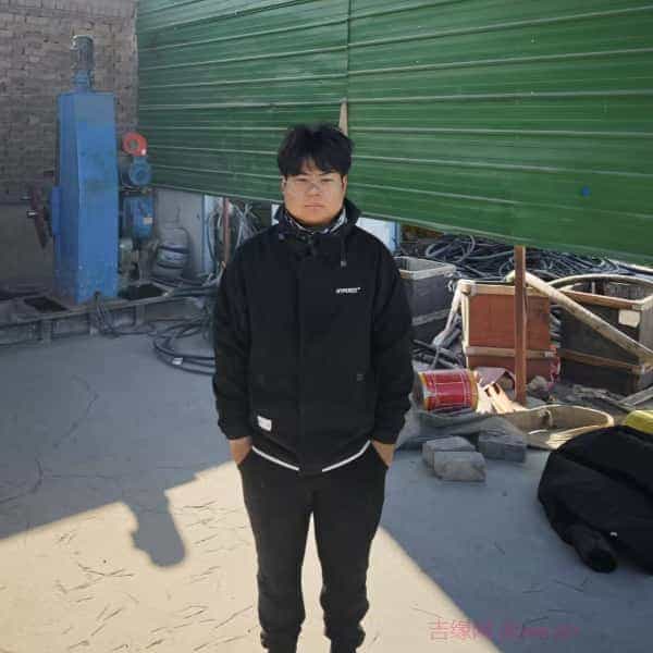 33岁岁河北单身帅哥 - 宿州吉缘网